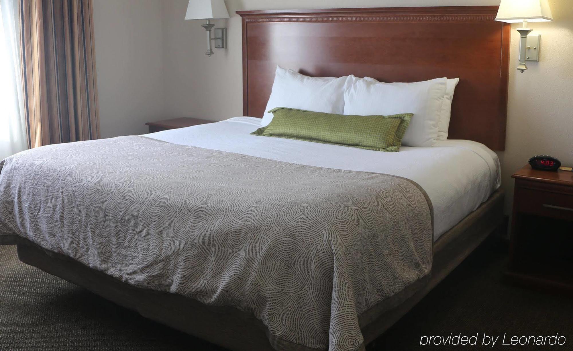 Candlewood Suites Fredericksburg By Ihg Zewnętrze zdjęcie